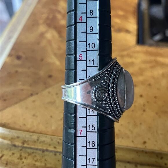 Natural Rainbow Moonstone Sterling Silver Ring Size 6 - Picture 8 of 9